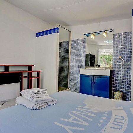 La Villa D'Eden - Saint Gilles Les Bains Kültér fotó